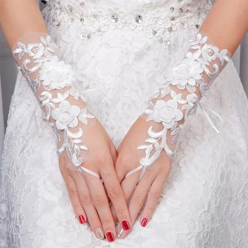 3D FLORAL PEARL LACE BRIDAL FINGERLESS GLOVES