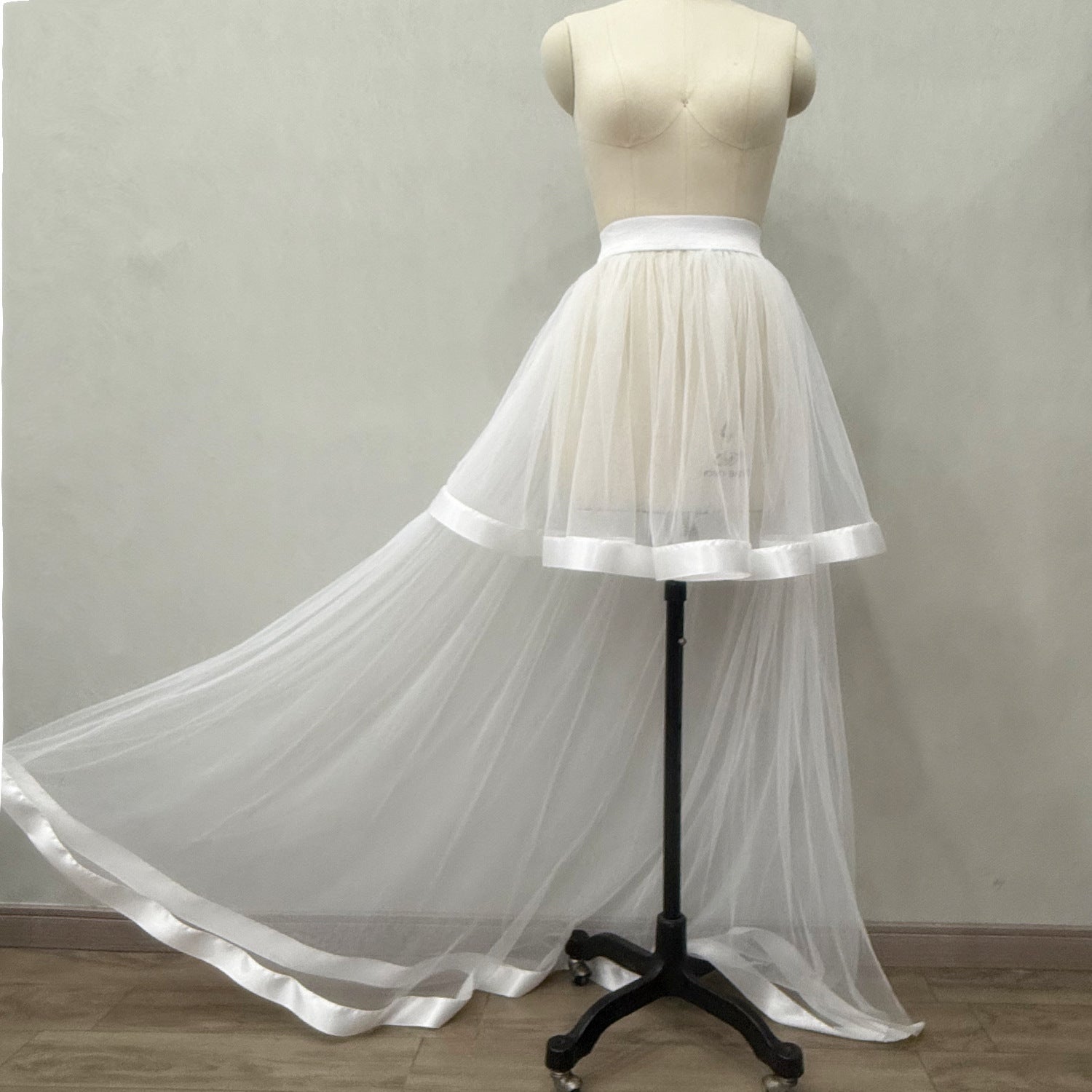 WHITE SATIN TRIM HIGH LOW TULLE PARTY SKIRT