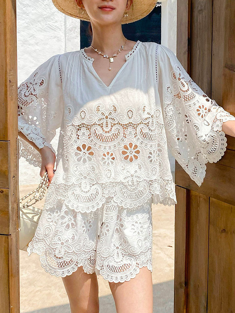 WHITE LACE EMBROIDERED HOLLOW PARTY SUIT