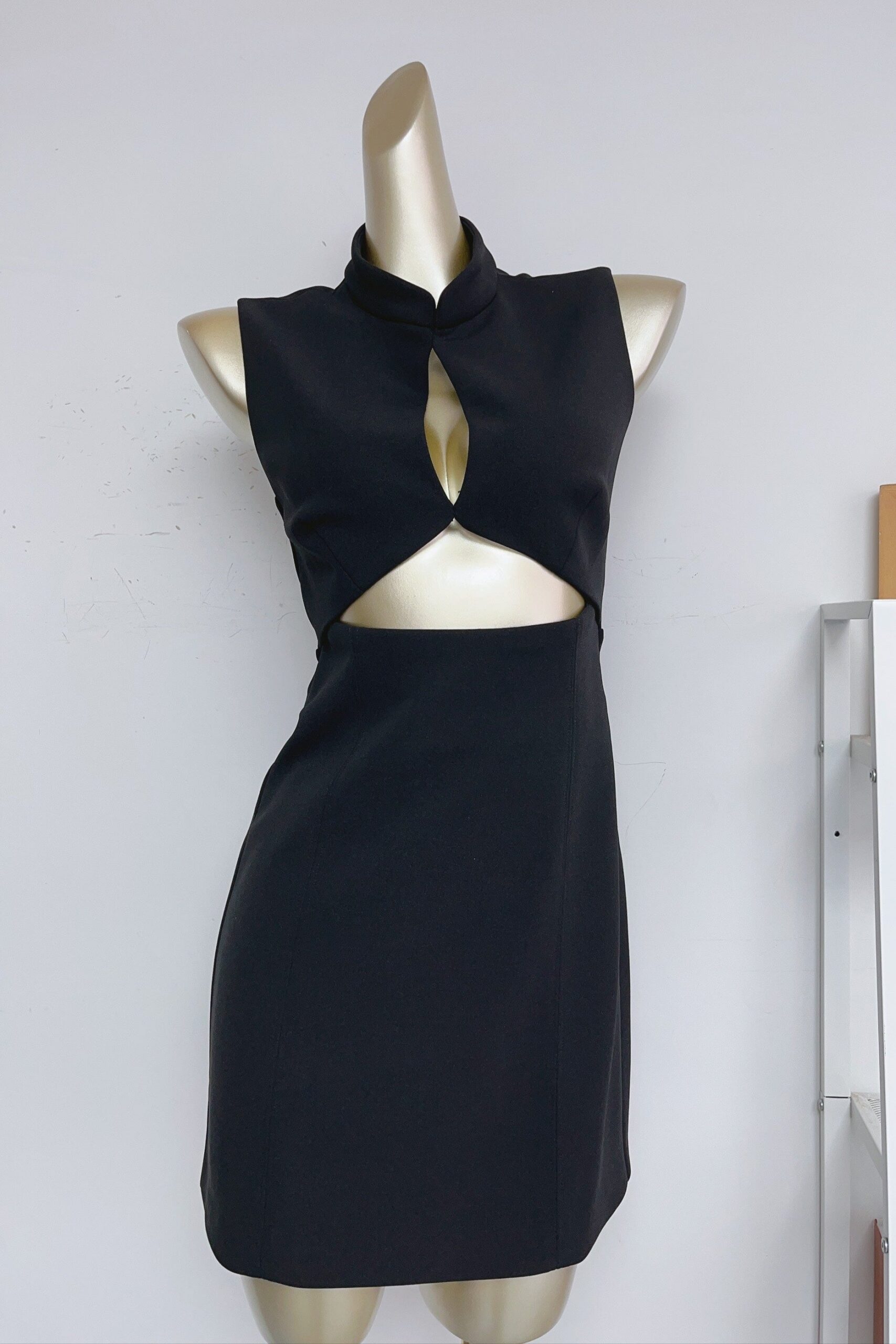 STAND COLLAR CUTOUT BLACK MINI DRESS