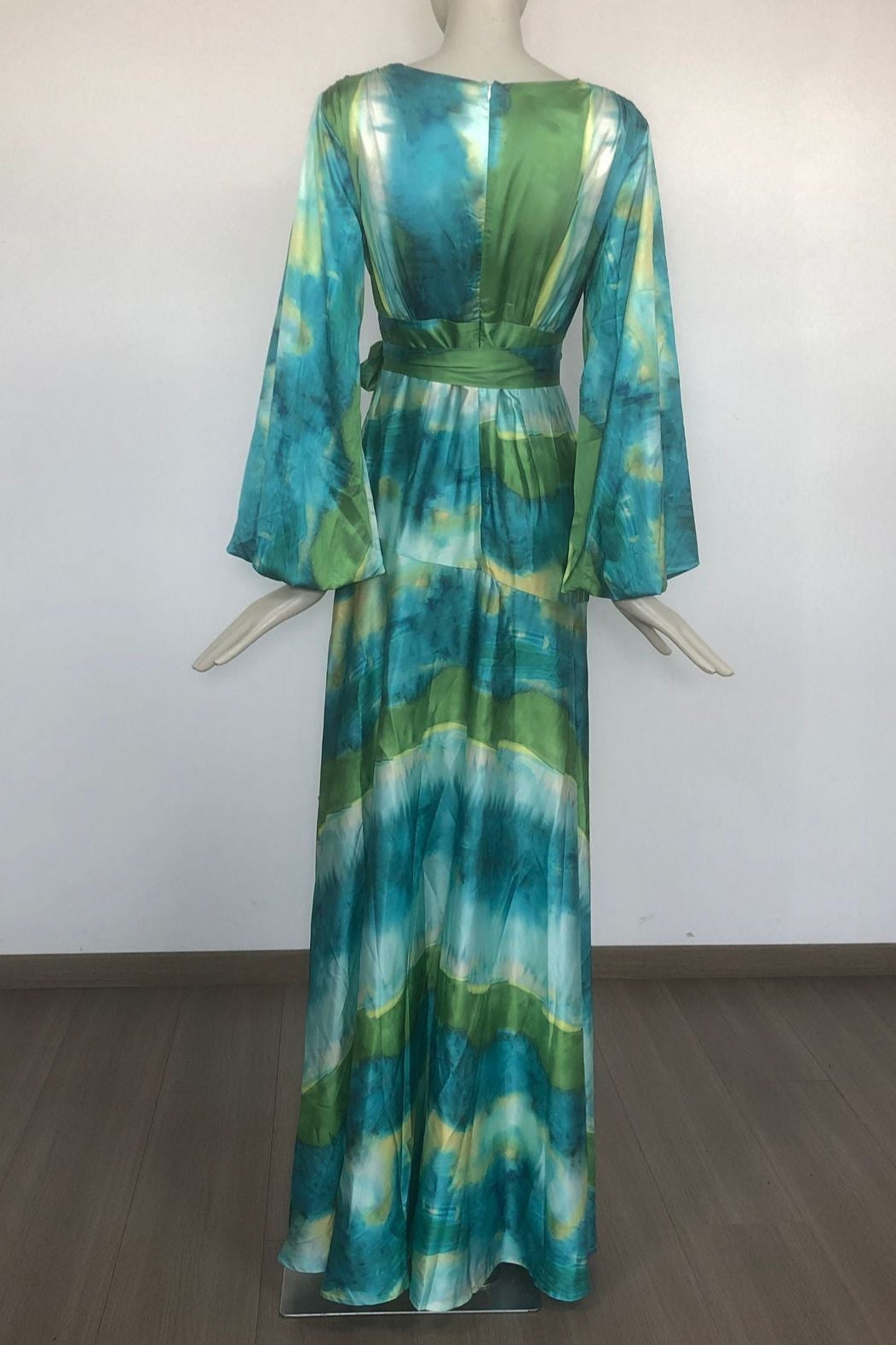 GREEN MULTICOLOR FLORAL PUFF SLEEVE MAXI DRESS