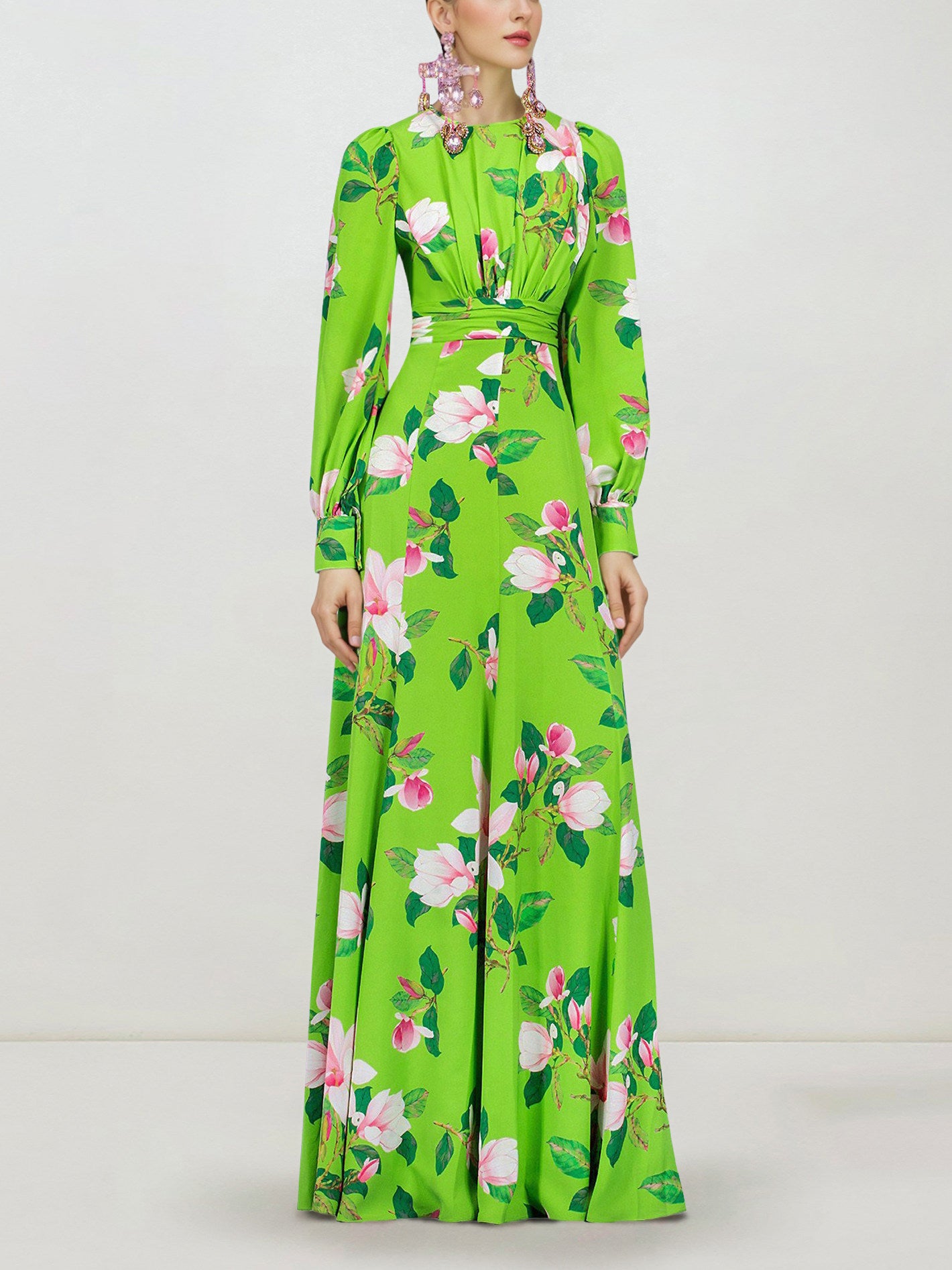 O1CN01woZIkc1SvZaCsQmS4_crop_237_0_1420_1894___277952309 GREEN FLORAL SATIN LONG SLEEVE MAXI DRESS