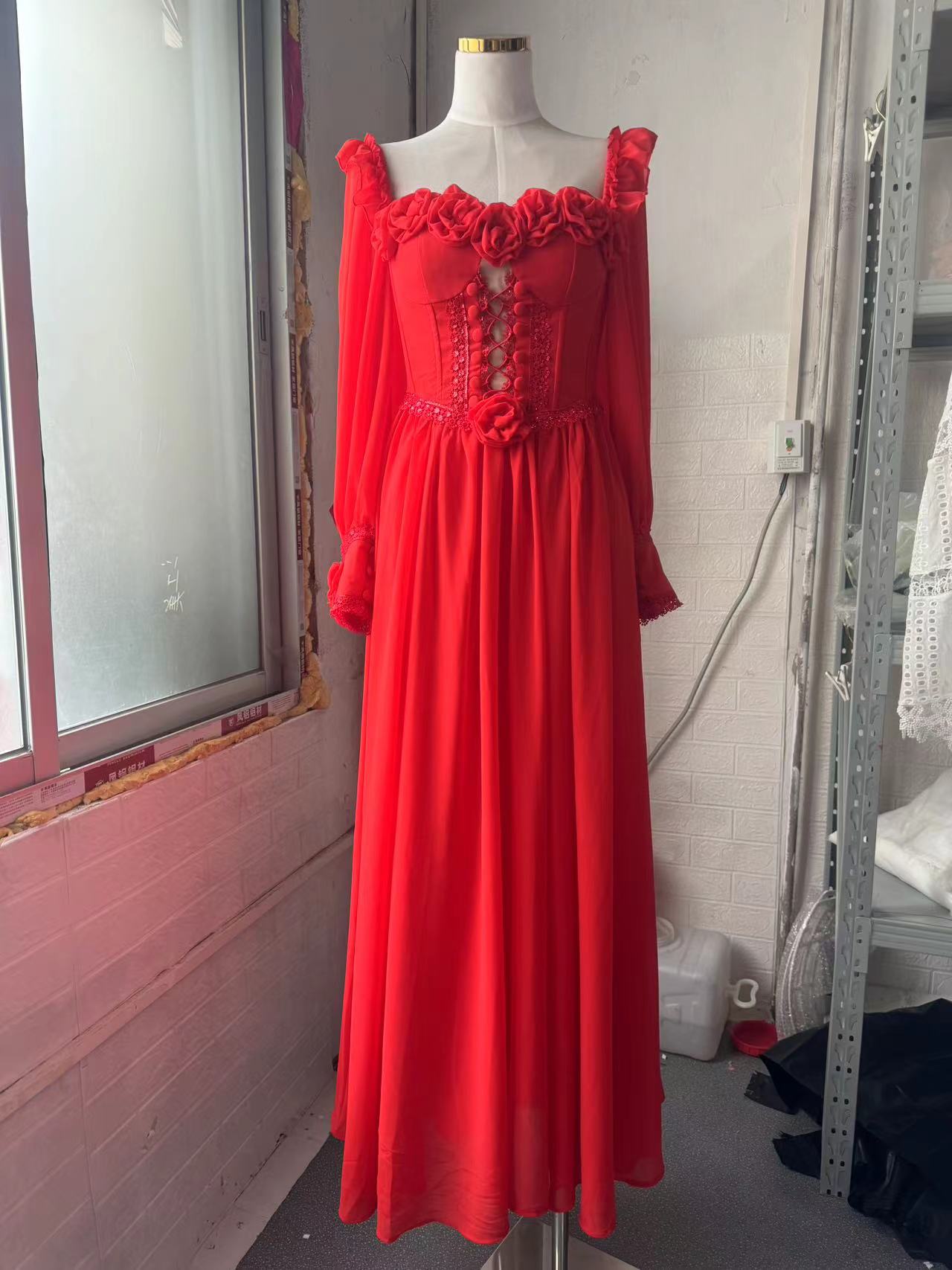 CHIFFON 3D FLOWER LONG SLEEVE MIDI DRESS RED