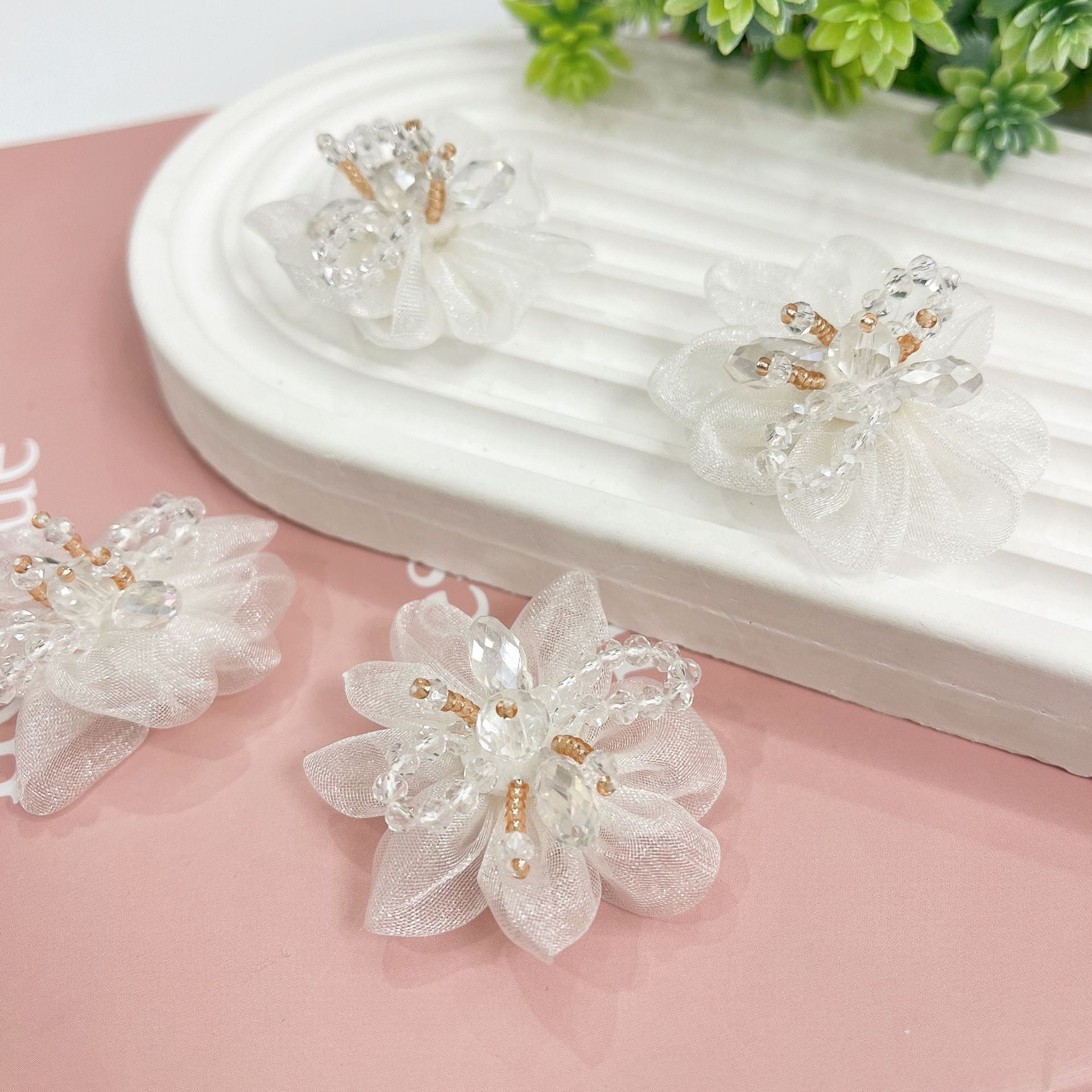 O1CN01x1oU6j2Cucp5DTeEp__2212893468534-0-cib_dd1aaaa6-16e2-4cc8-8464-3aa320ef0a1a HANDMADE 3D FLOWER BRIDAL HEADDRESS VEIL DIY WEDDING HAIR ACCESSORY