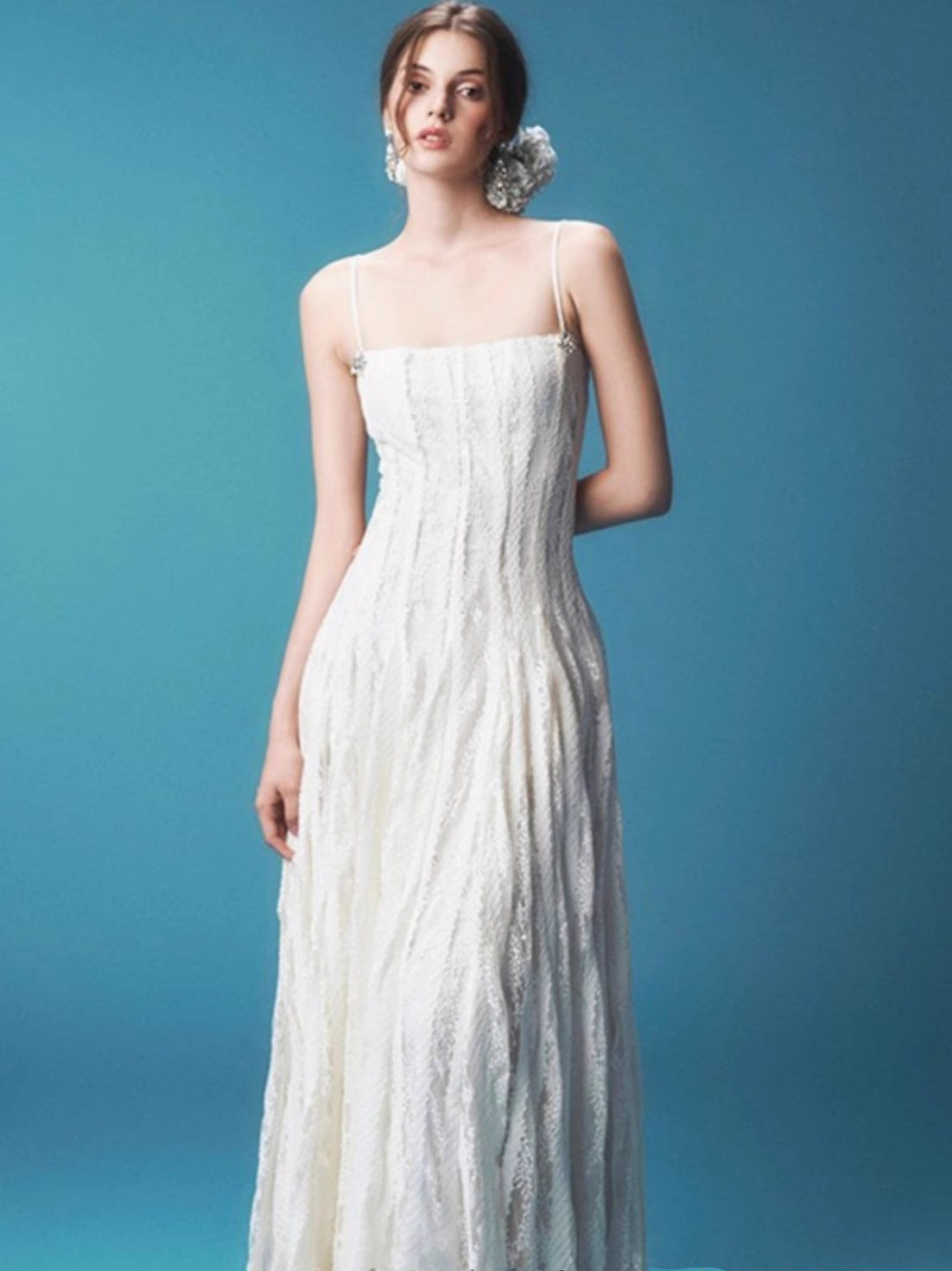 O1CN01y6VUWM1cb5z8eWPrt__2217977153618-0-cib SUSPENDER LACE BANDEAU MAXI DRESS FOR EVENING