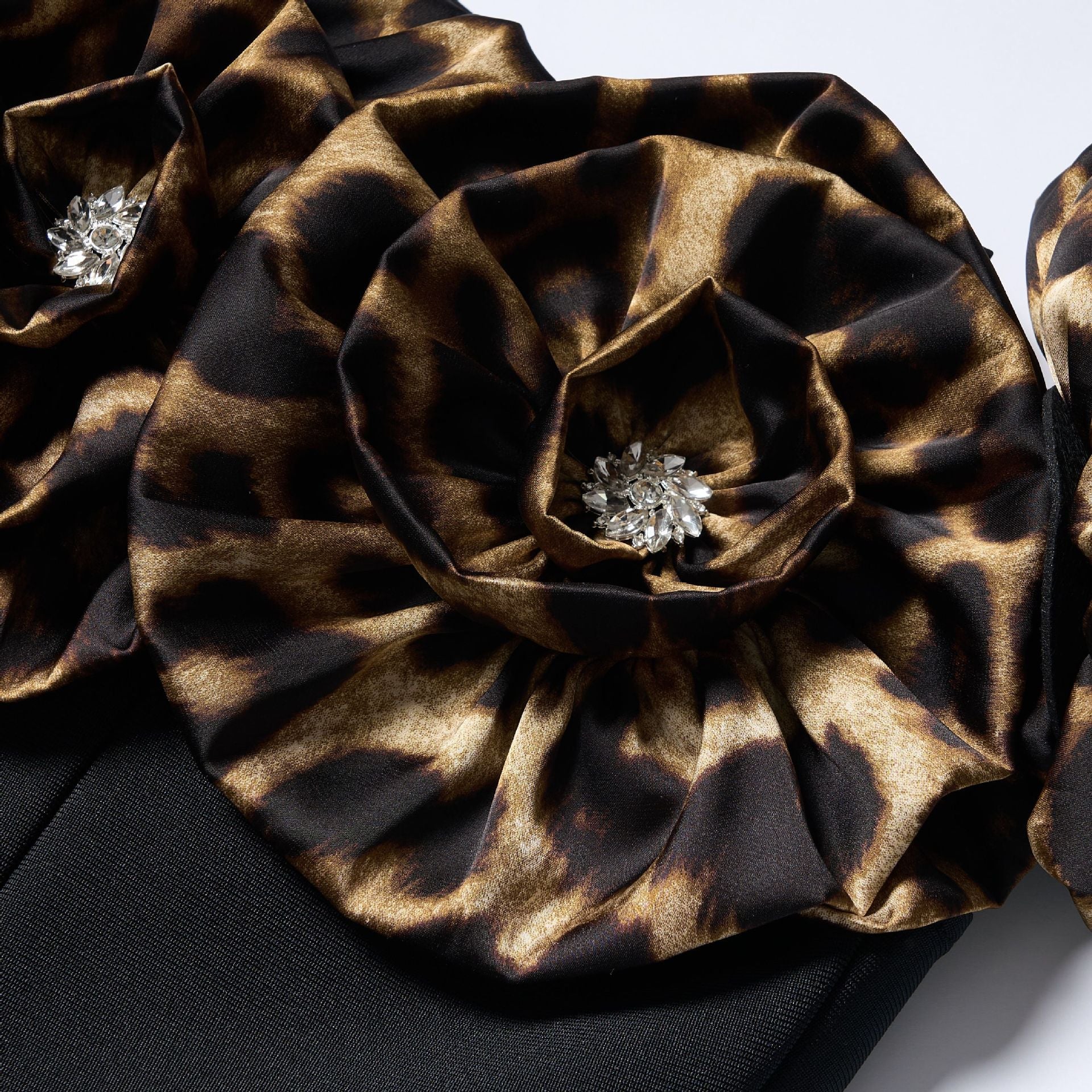 3D LEOPARD FLOWER BANDAGE MAXI DRESS, BLACK