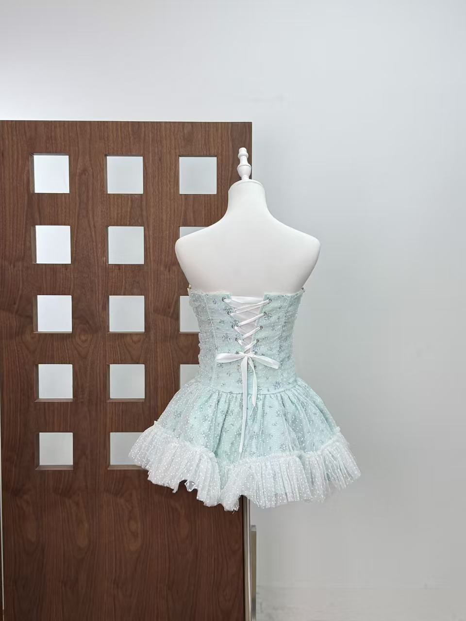IRENE FLORAL STRAPLESS TULLE MINI DRESS BLUE