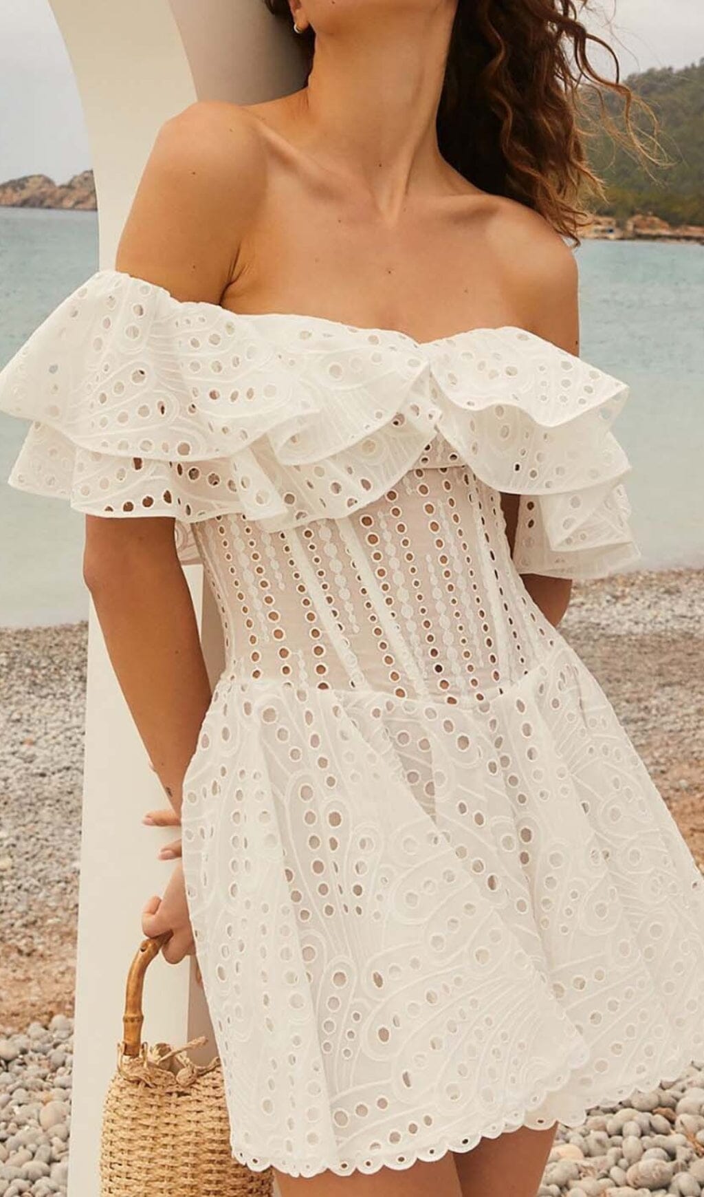 OFF-SHOULDER-PRINT-MINI-DRESS-IN-WHITE-STYLE-OF-CB-2 OFF-SHOULDER WHITE MINI PRINT DRESS FOR PARTY