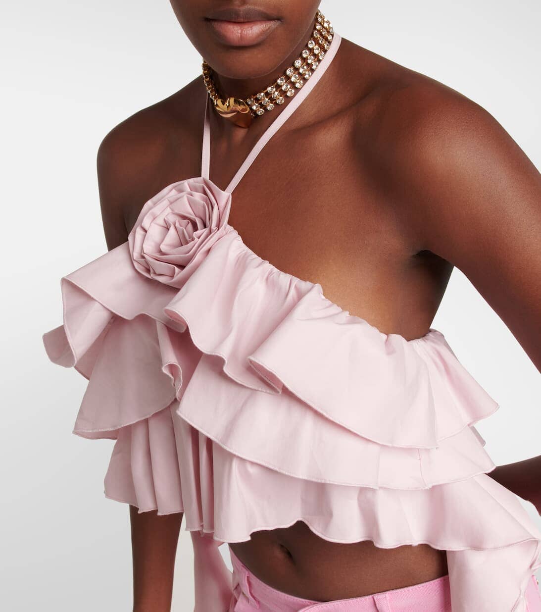 RUFFLE HALTER CROP TOP IN PINK