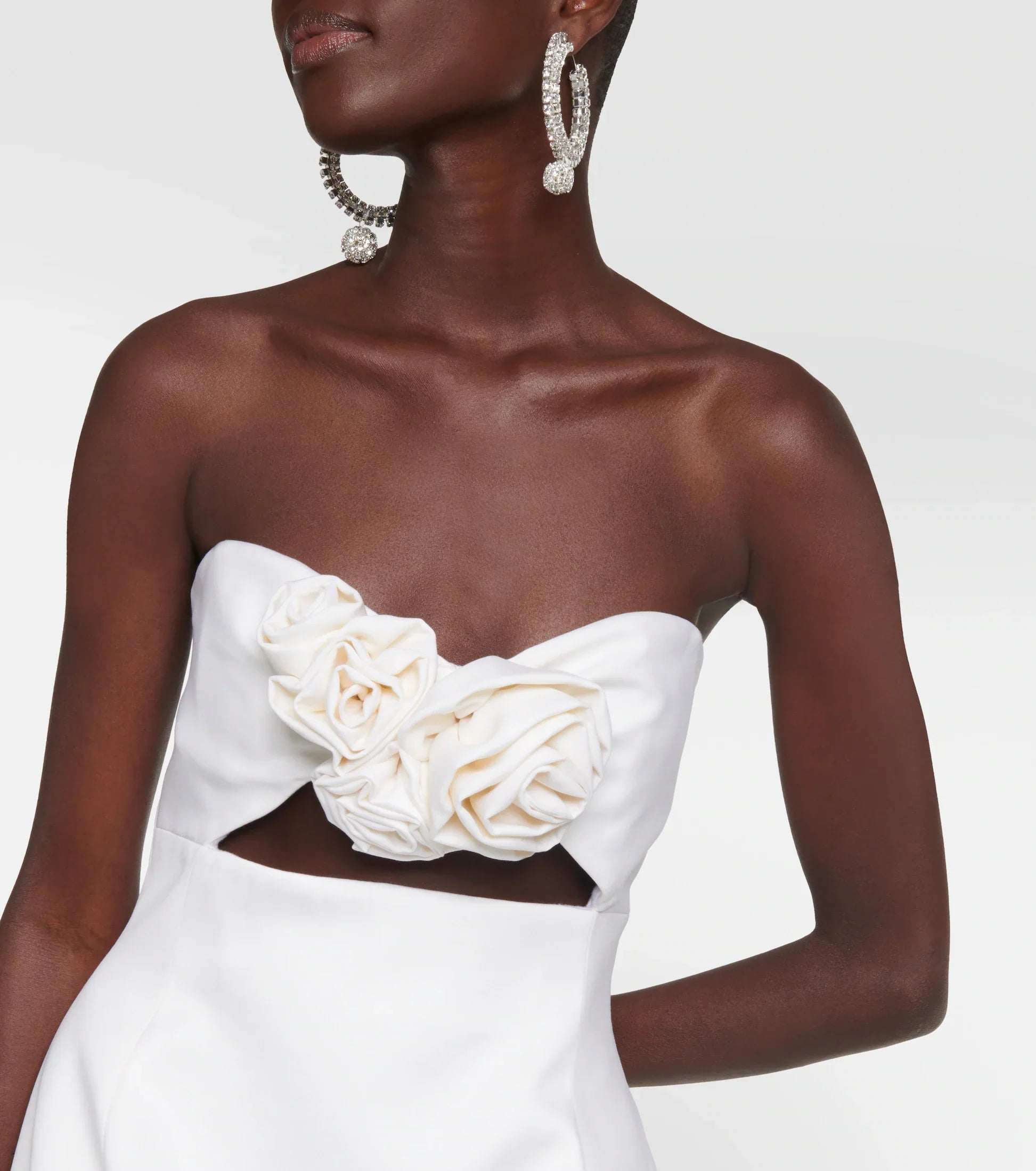 TWIN ARCHIVES WHITE FLORAL APPLIQUÉ MINI DRESS