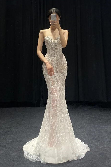 MERMAID SLEEVELESS WHITE COCKTAIL DRESS