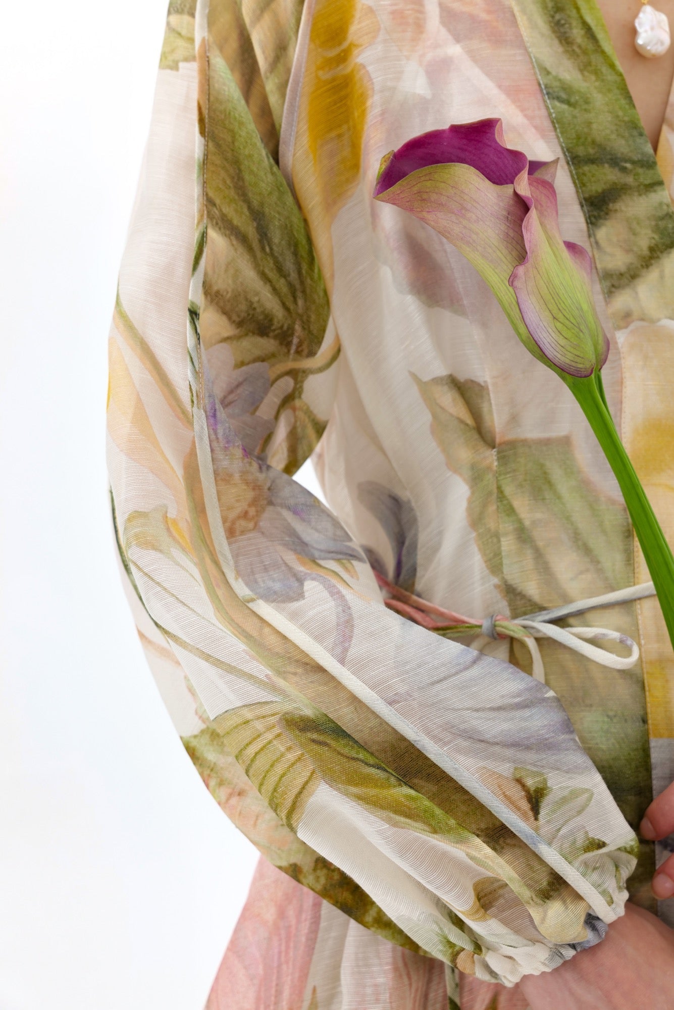 VICTORIA FLORAL LANTERN SLEEVE MAXI DRESS