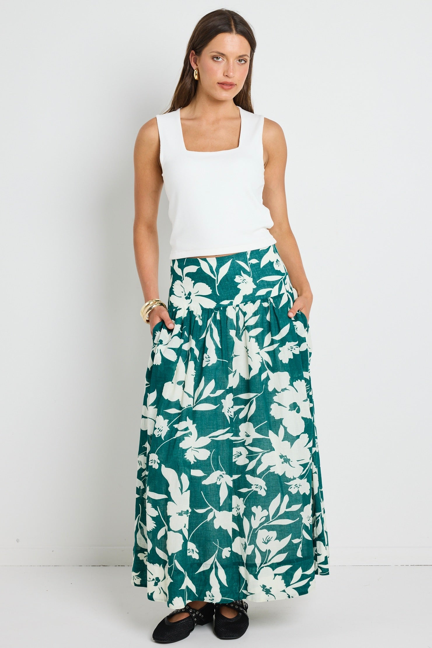 AFFINITY FOREST FLORAL TIERED MAXI SKIRT, SHIRRED BACK