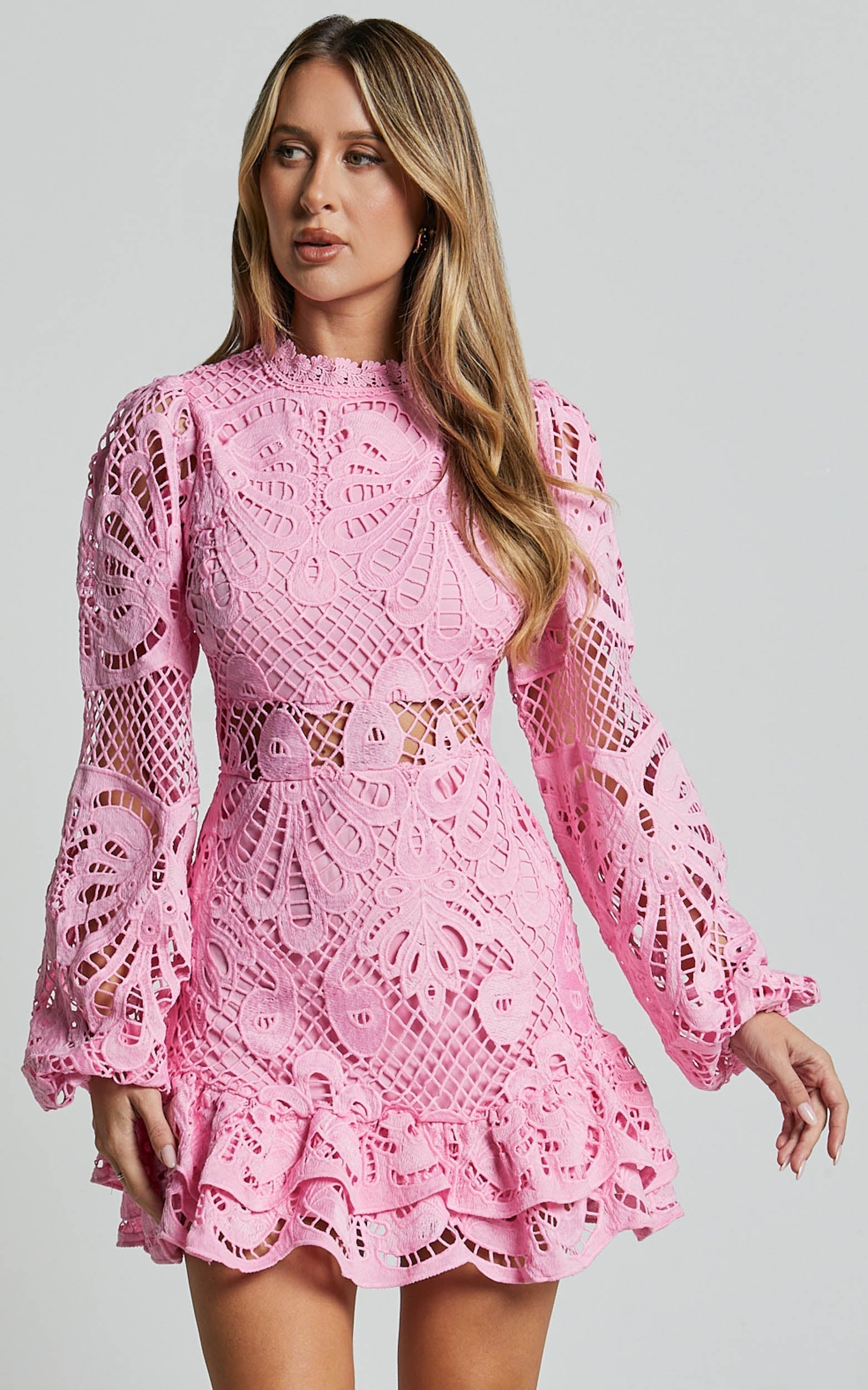 ProductZoomedImage_db2599dd-2983-4ba9-a5a0-2bcd5c6cb381 LONG PUFF SLEEVE LACE MINI COCKTAIL DRESS