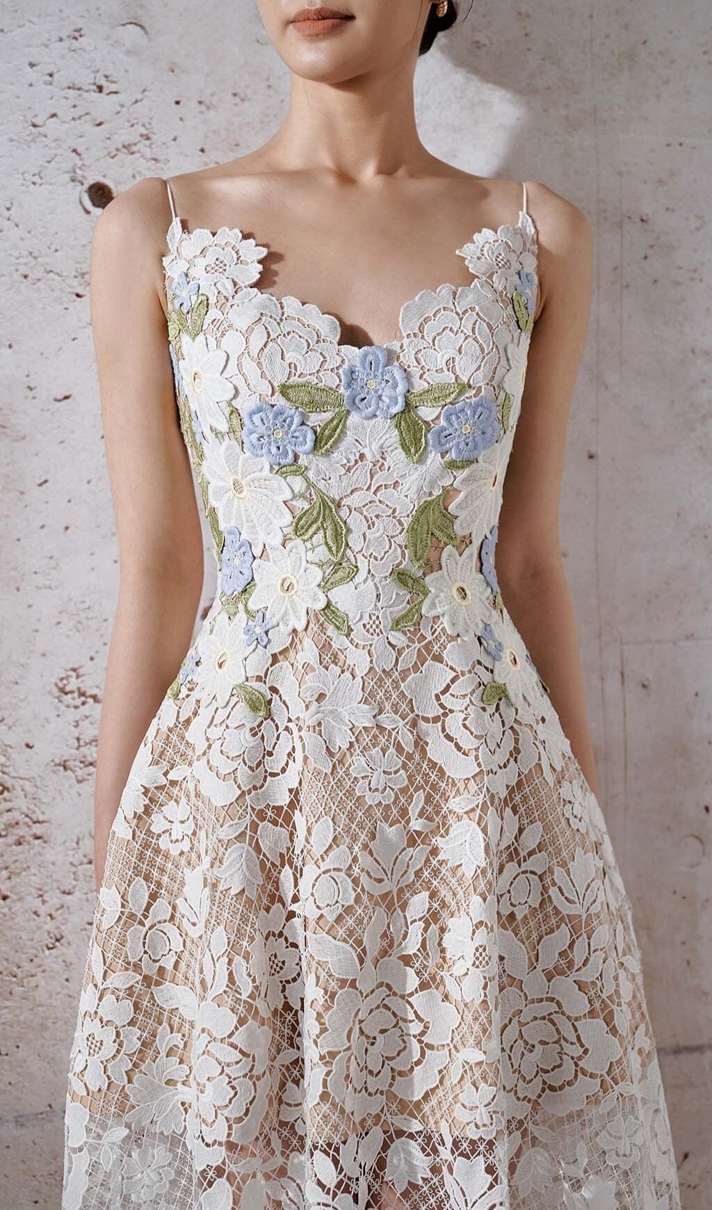 WHITE LACE ROSES A-LINE MIDI DRESS