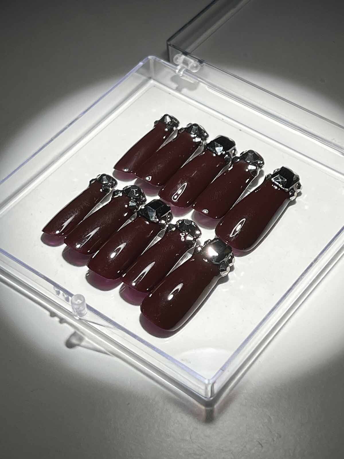 CRYSTAL COFFIN WINE PRESS ON NAILS FOR PARTY