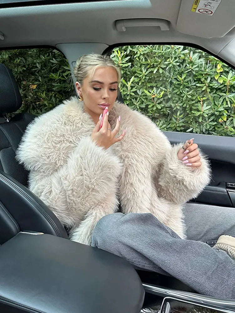 CARINA FAUX FUR JACKET, COZY EVENING STYLE