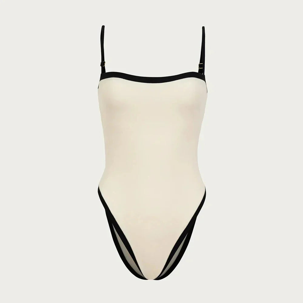 CONTRAST MAYO: SLEEK SILHOUETTE, FORMAL OCCASION