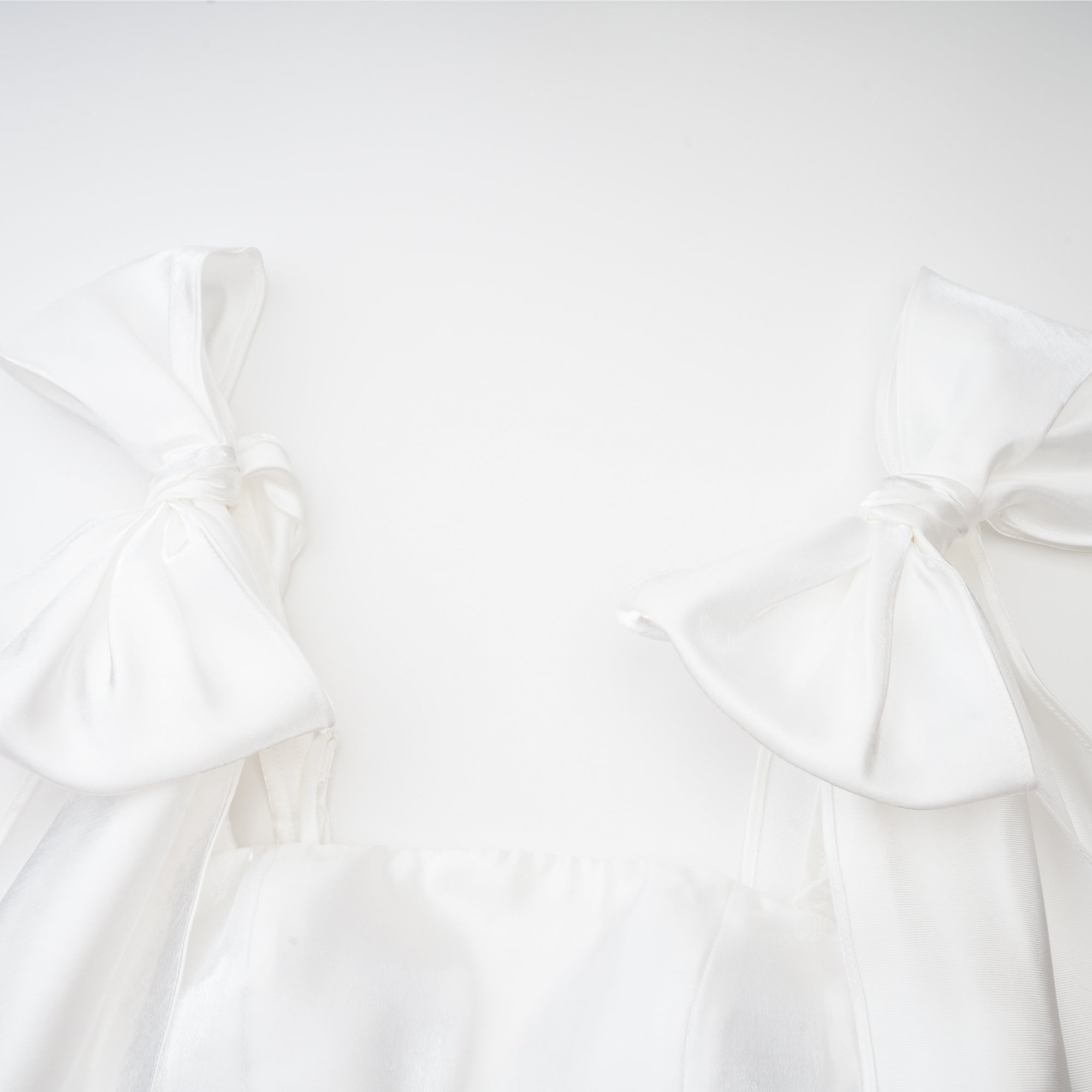 CATIANA BOW-DETAIL FLARED COCKTAIL DRESS