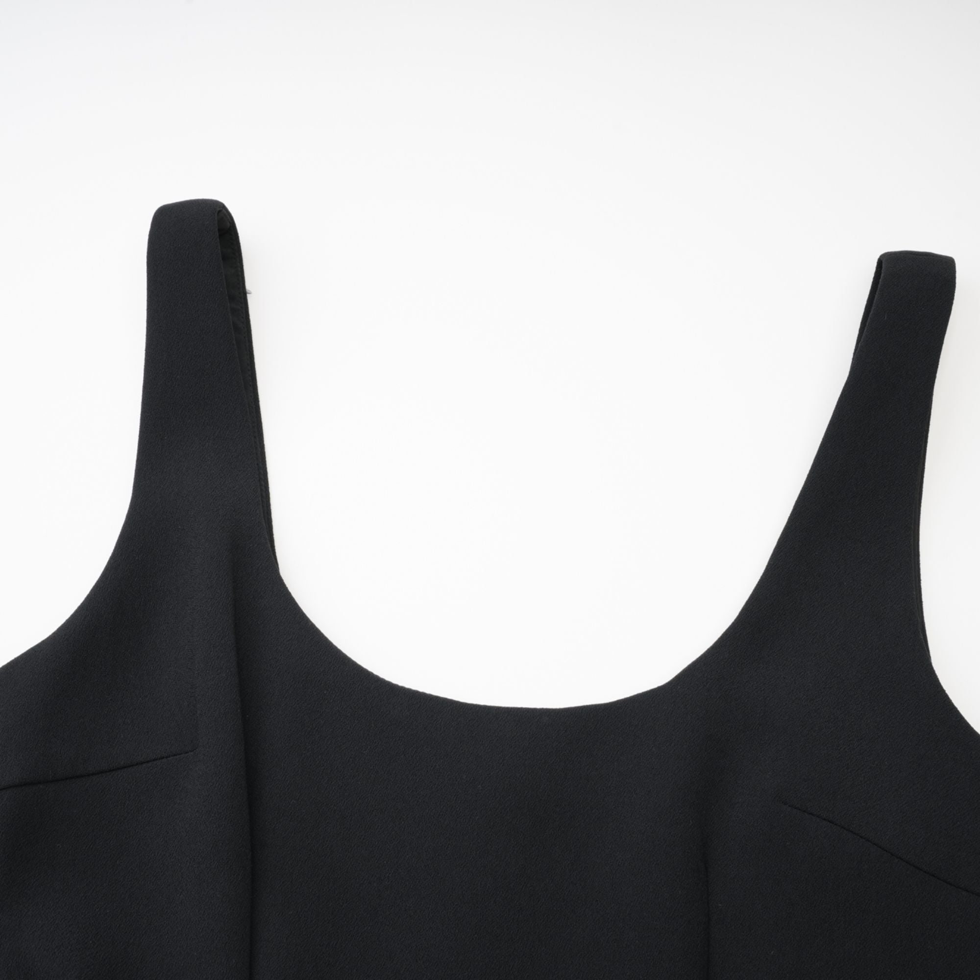LIANE BOW-DETAIL CUT-OUT MIDI DRESS