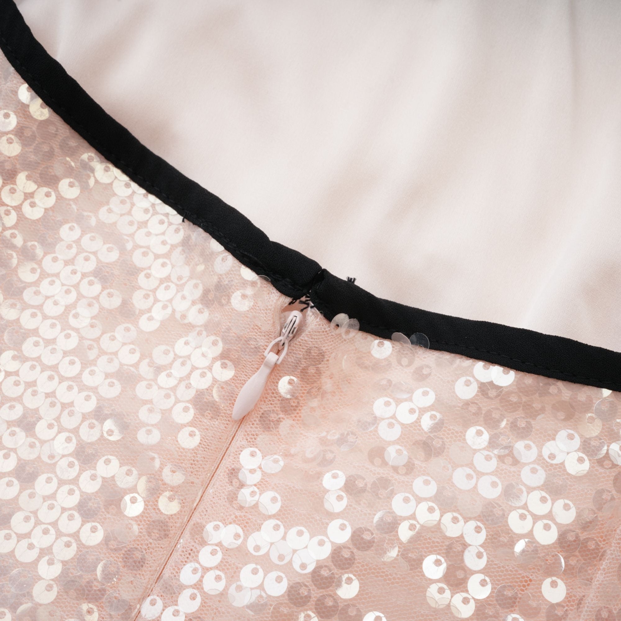 ARTEMIS SEQUIN FLORAL APPLIQUÉ MINI DRESS