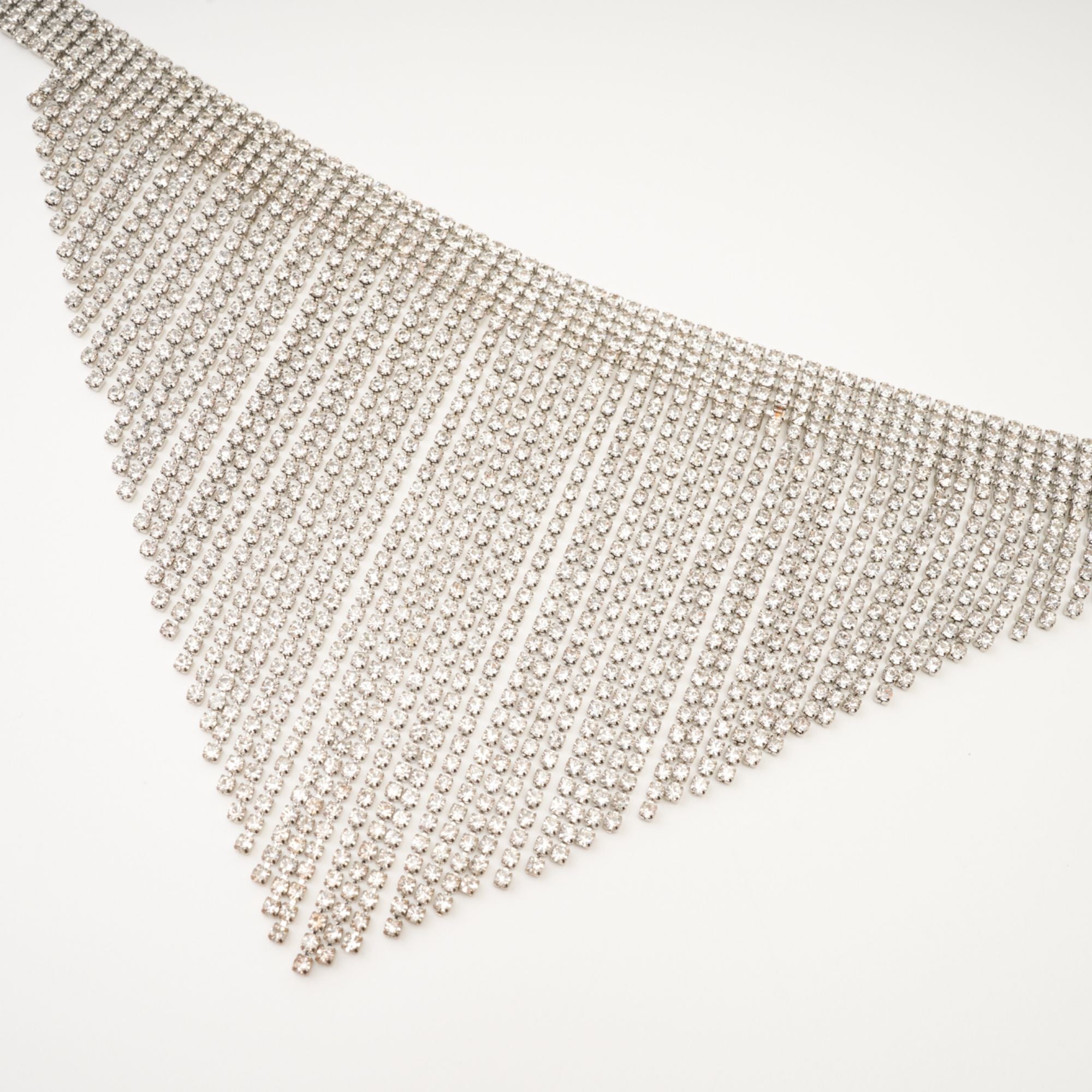 NATASSIA FRINGED CRYSTAL NECKLACE FOR EVENING
