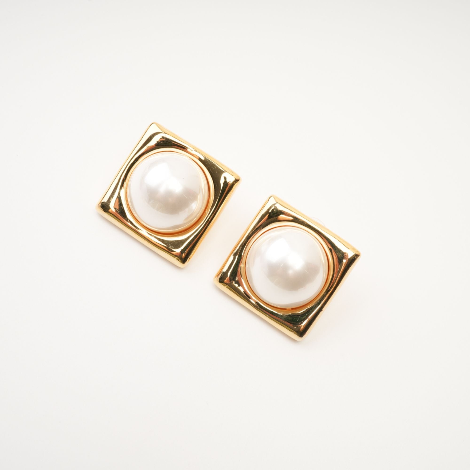 JUANA FAUX-PEARL SQUARE HOOP EARRINGS FOR WEDDING