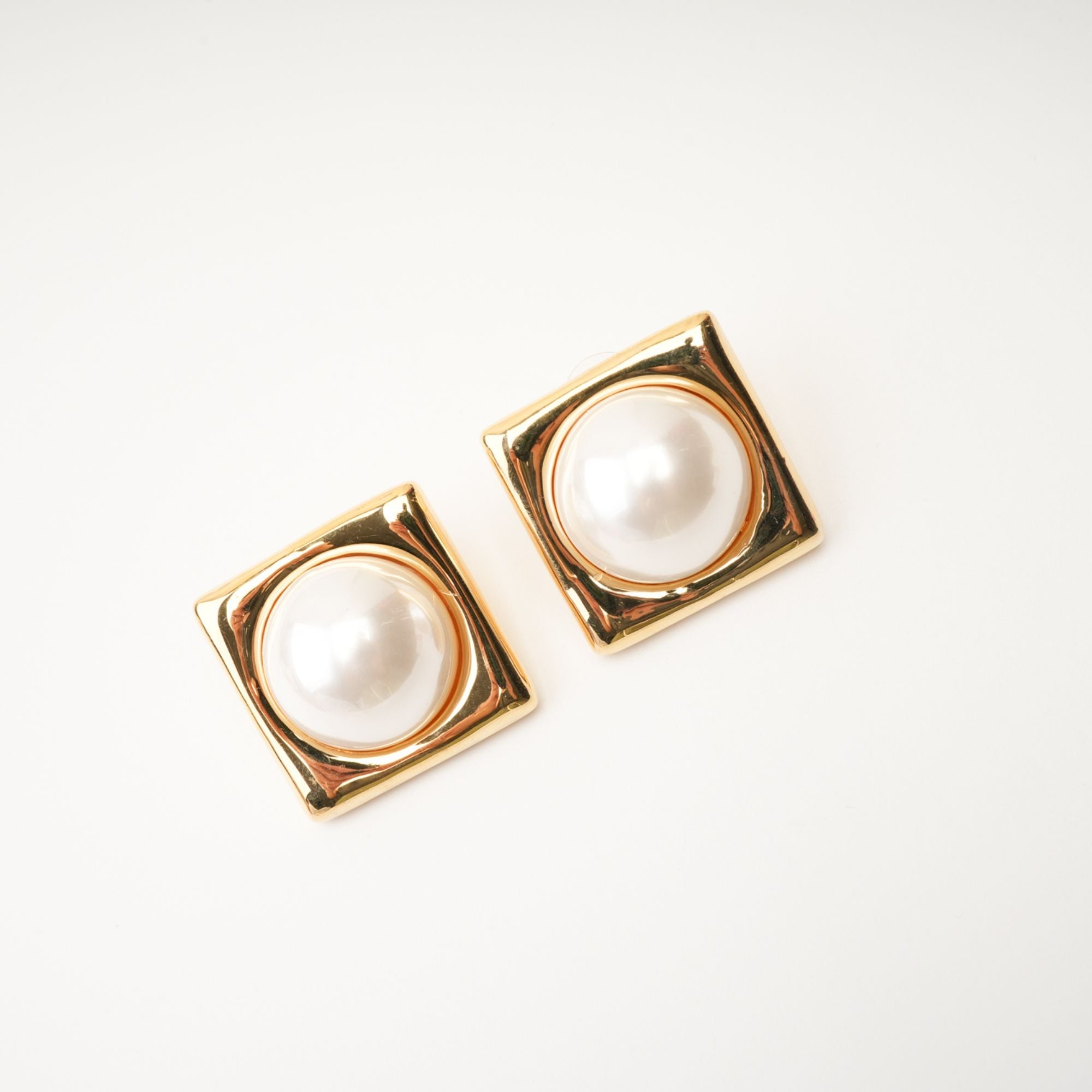 JUANA FAUX-PEARL SQUARE HOOP EARRINGS FOR WEDDING