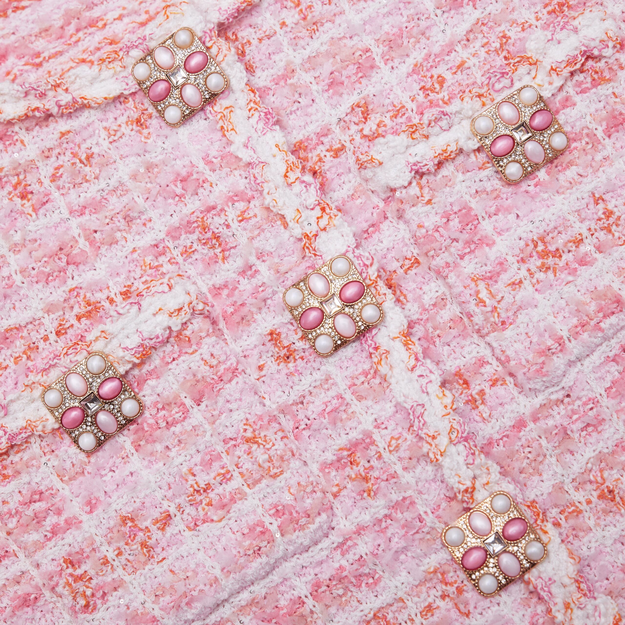 PINK CHECK KNIT CARDIGAN – CASUAL VINTAGE OUTFIT