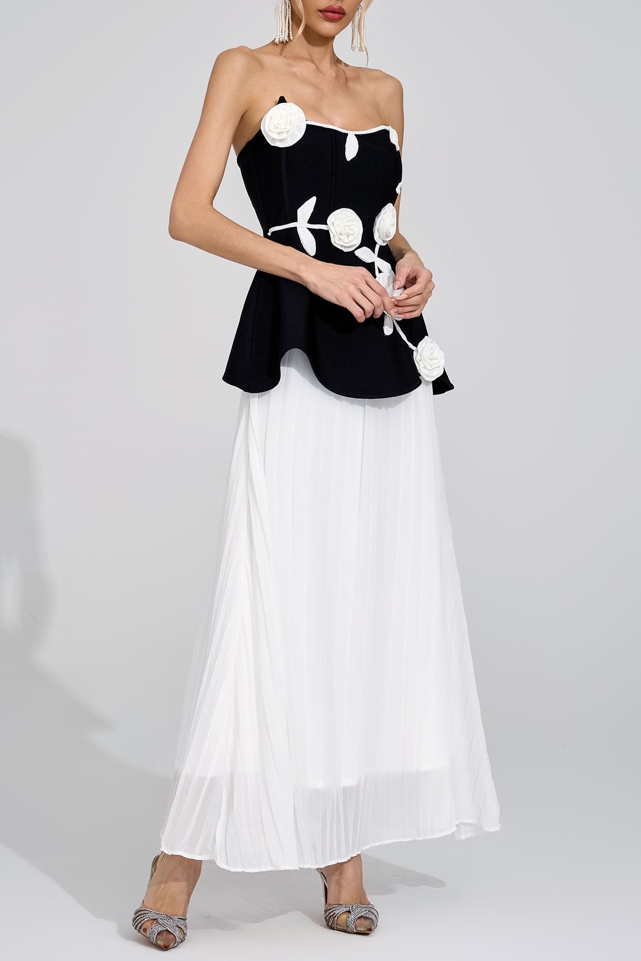 MIGNON BLACK WHITE FLORAL STRAPLESS MAXI DRESS FOR WEDDING