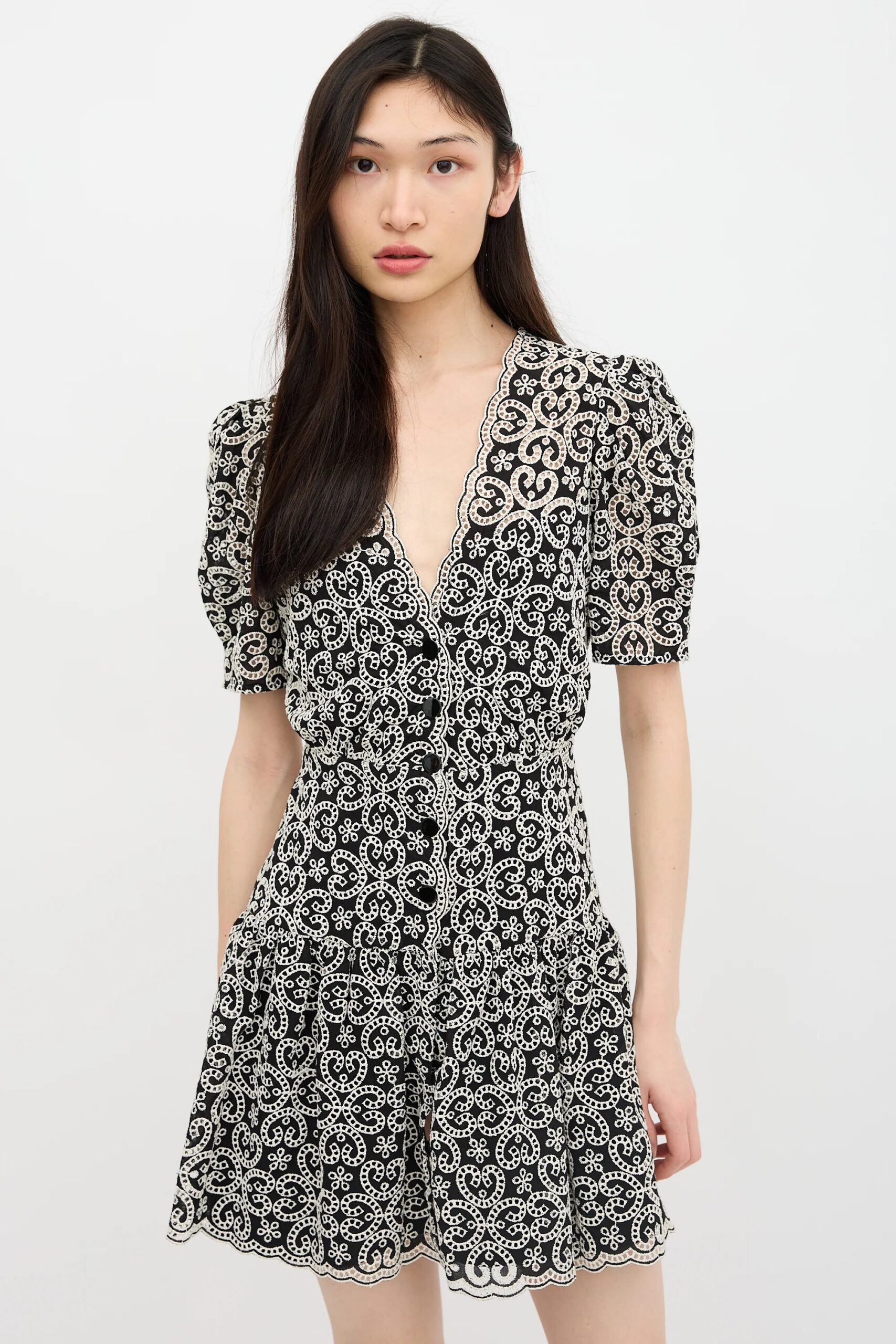 BLACK V-NECK GUIPURE LACE MINI DRESS