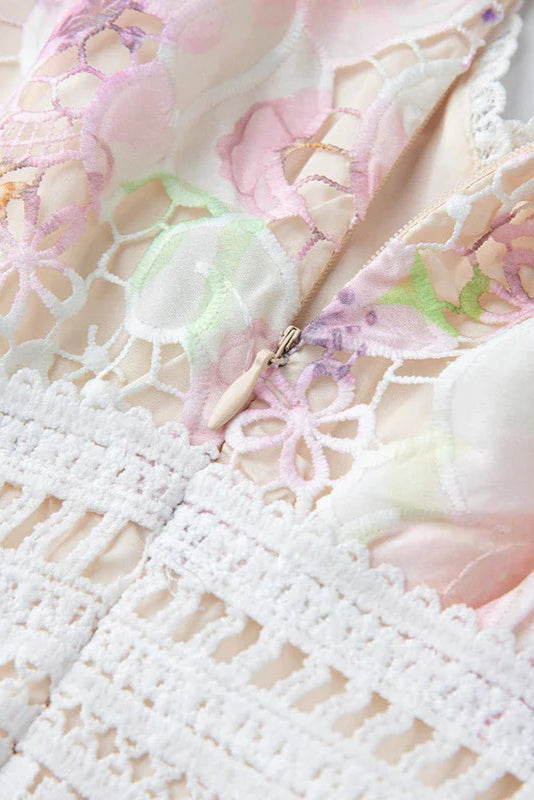 FLYING SLEEVES HIGH WAIST SLIM LACE DRESS