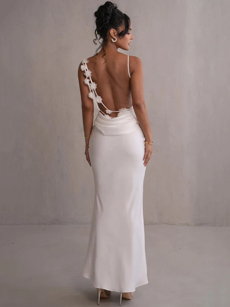 AYLA MAXI DRESS: ELEGANT EVENING SILHOUETTE