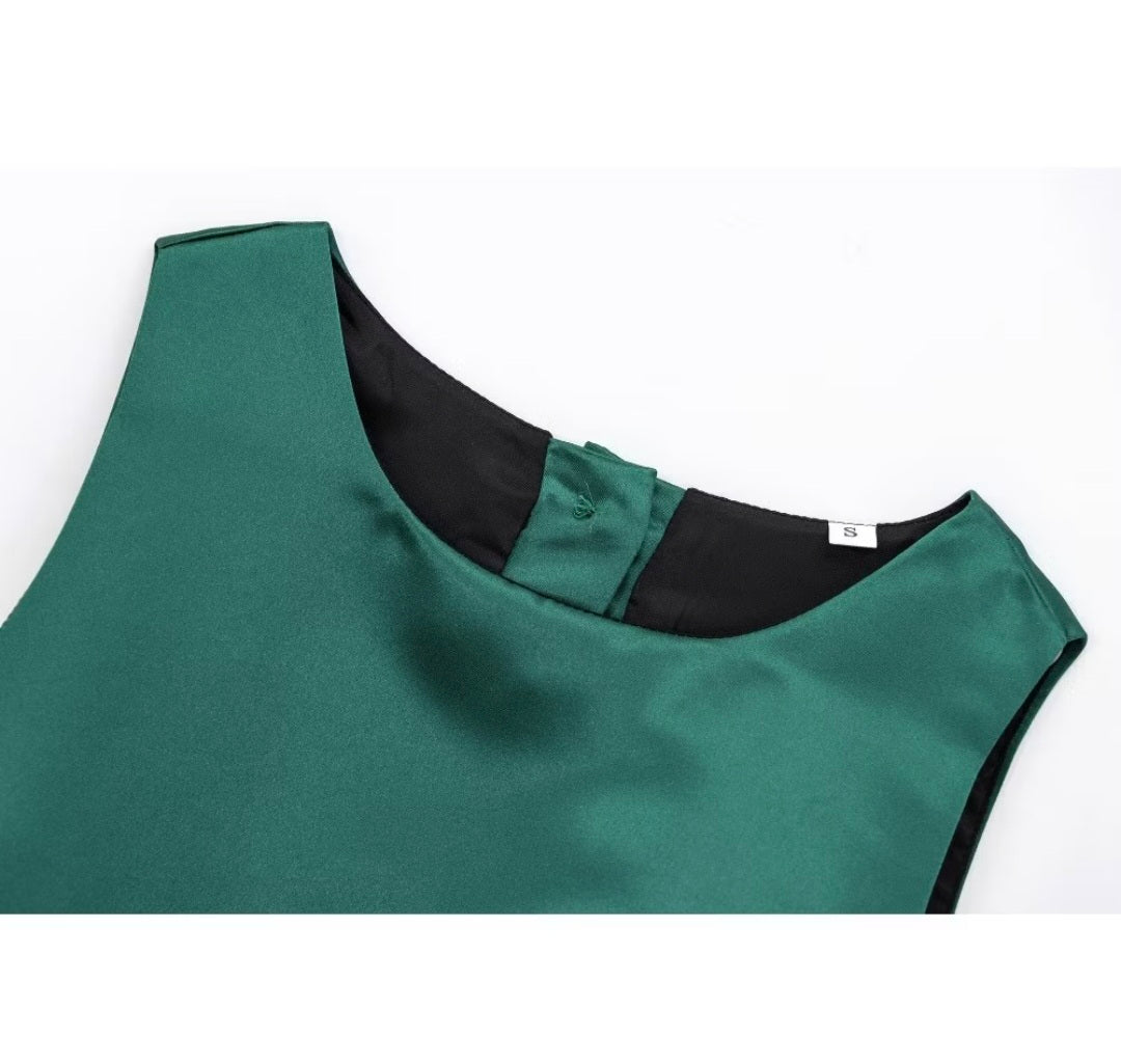 MIKEE TOP - ELEGANT SILHOUETTE FOR EVENTS