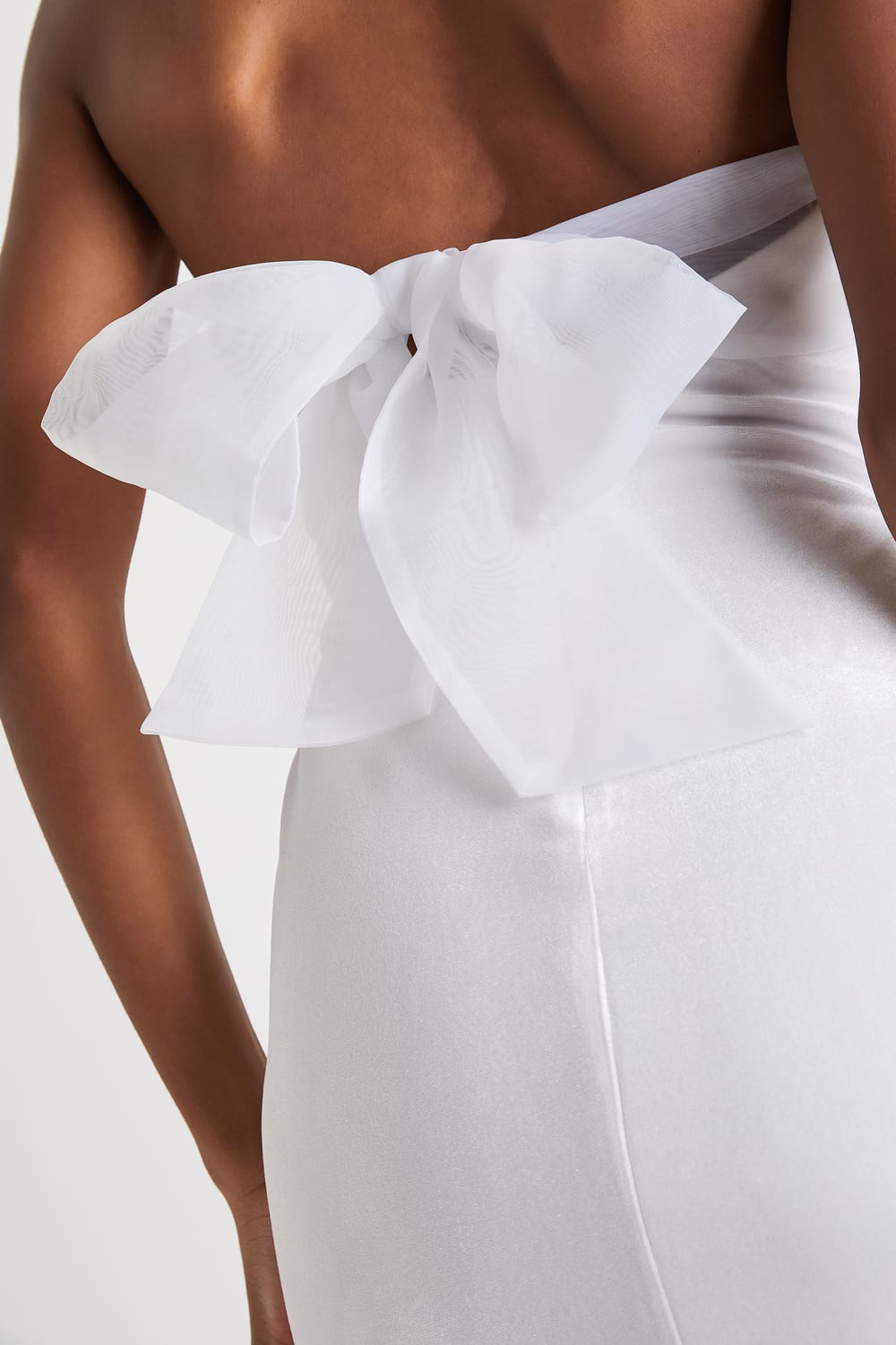 STRAPLESS WHITE VELVET BOW MINI DRESS FOR PARTY