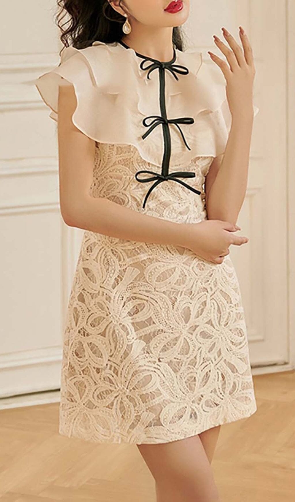 TIERED-NECK-MINI-DRESS-IN-WHITE-STYLE-OF-CB-2 WHITE TIERED NECK MINI DRESS FOR EVENTS