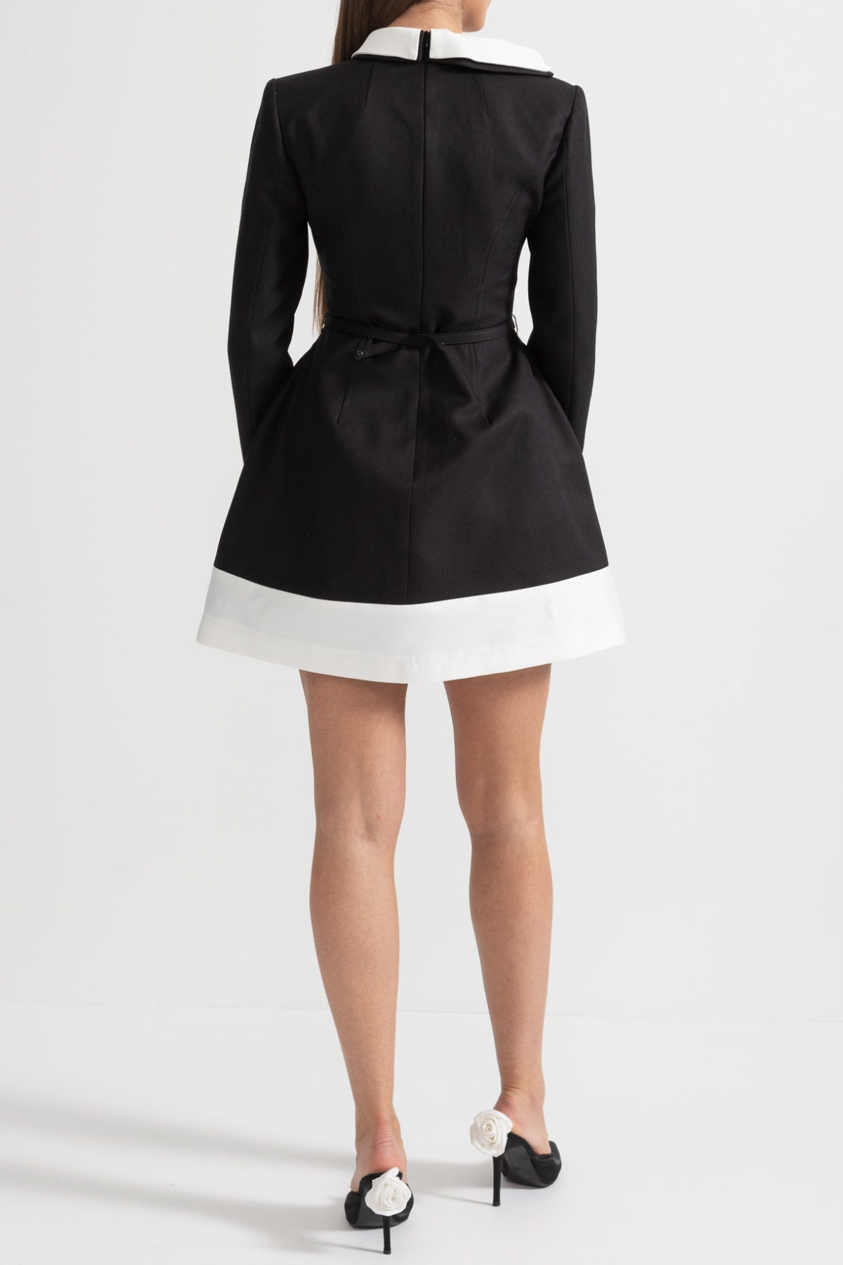 TIAIA FLORAL APPLIQUÉ CONTRAST BLACK MINI DRESS