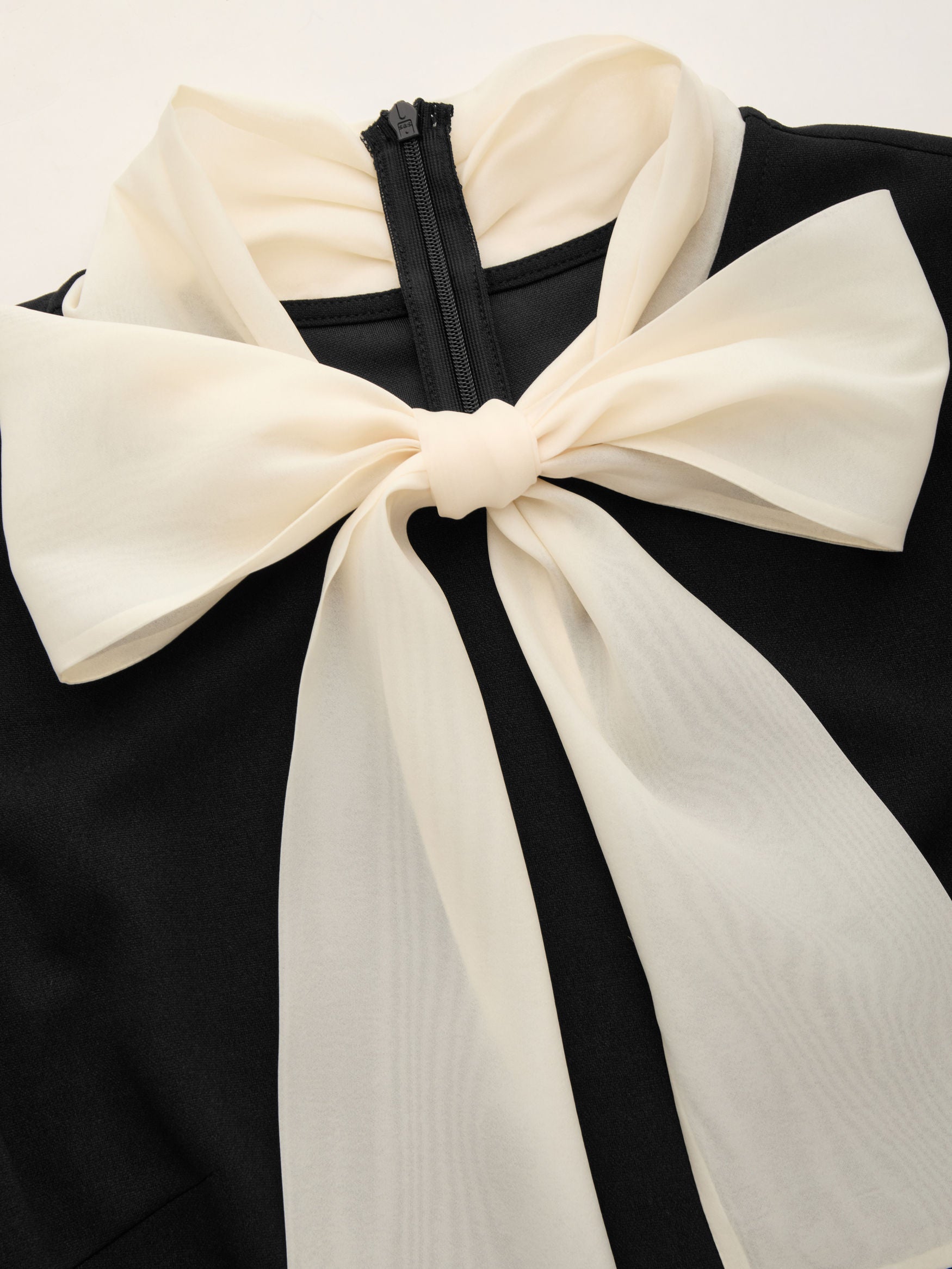 TWO-TONE RUFFLE BOW MIDI DRESS