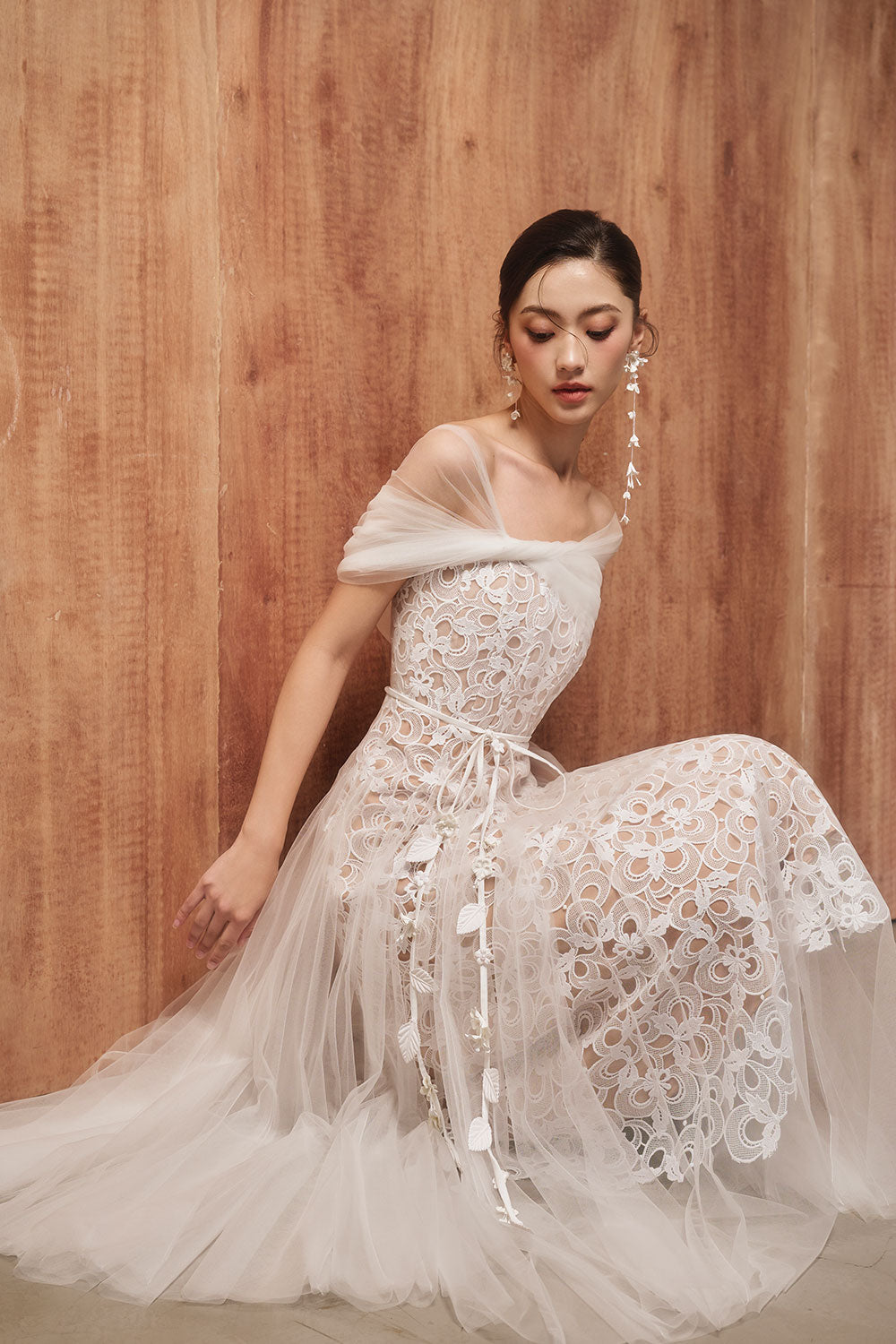 MIUA GATHERED LACE MIDI DRESS, WHITE WEDDING GUEST