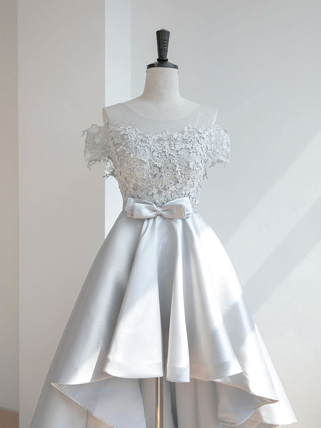 GRAY LACE MIDI DRESS FOR WEDDING GUEST