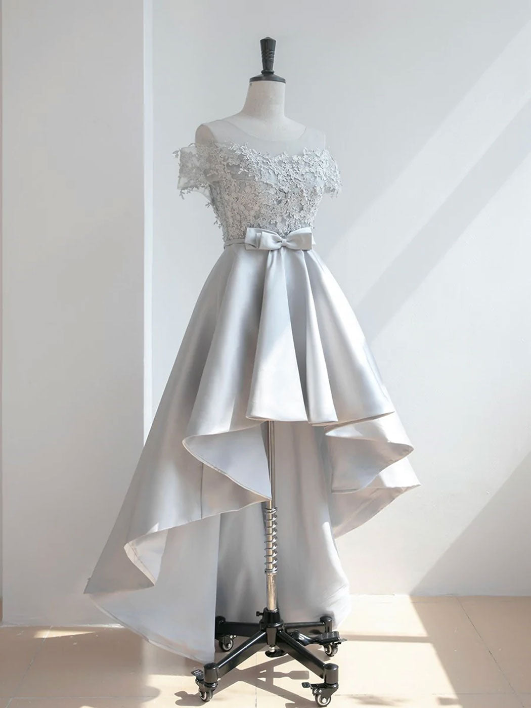 GRAY LACE MIDI DRESS FOR WEDDING GUEST