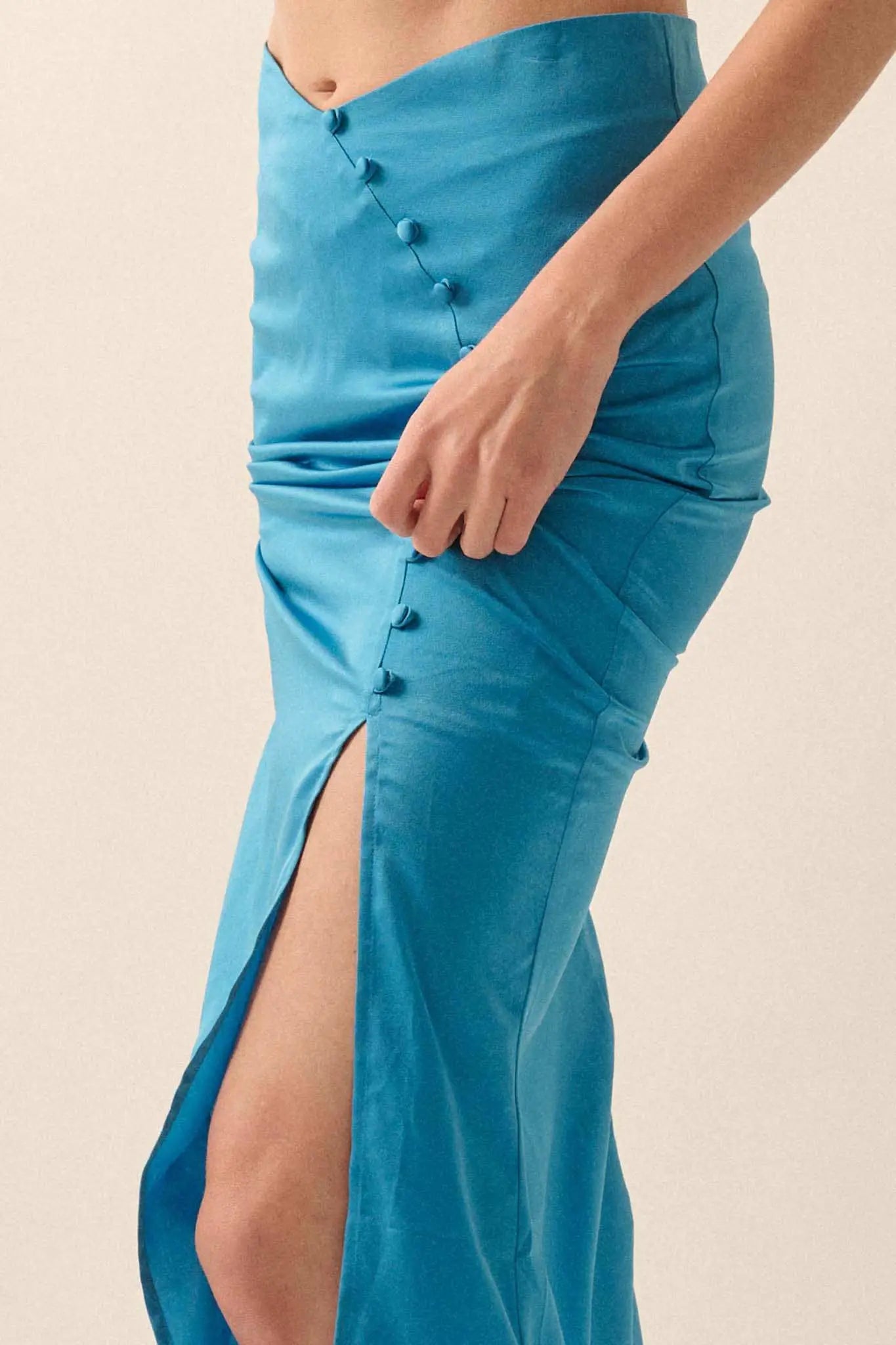 CURVE SATIN BUTTON-FRONT MAXI SKIRT