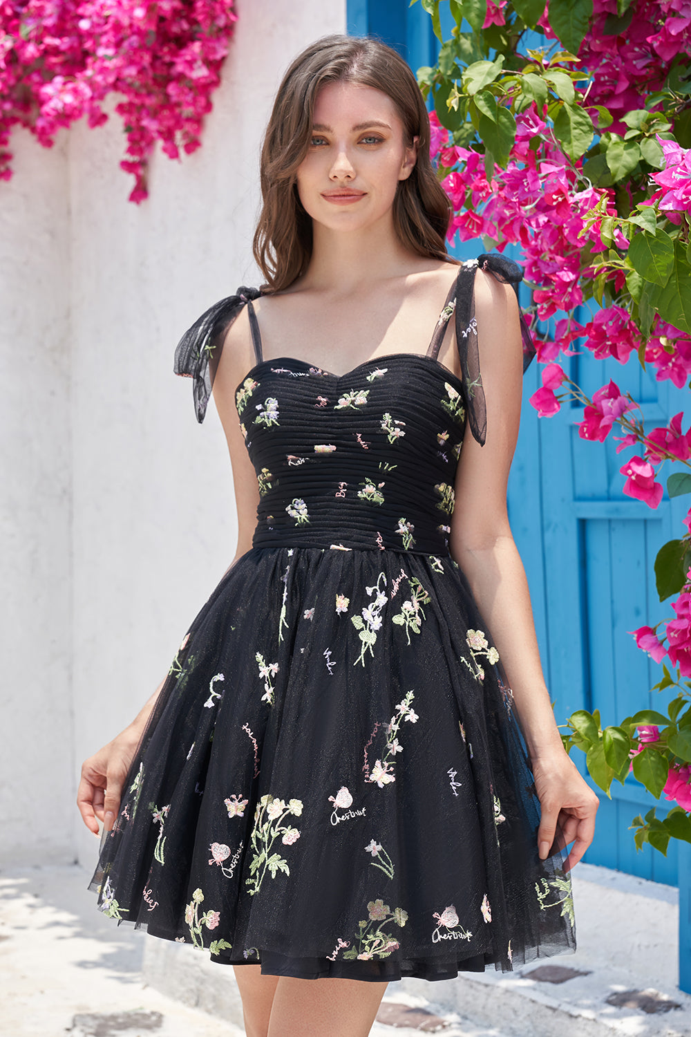 A-LINE BLACK EMBROIDERED SHORT HOMECOMING DRESS
