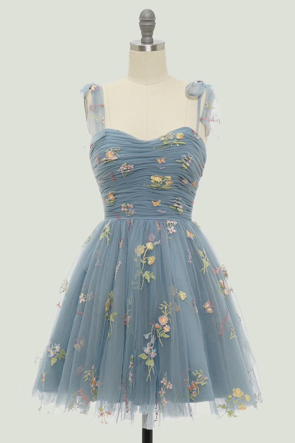 A-LINE BLACK EMBROIDERED SHORT HOMECOMING DRESS