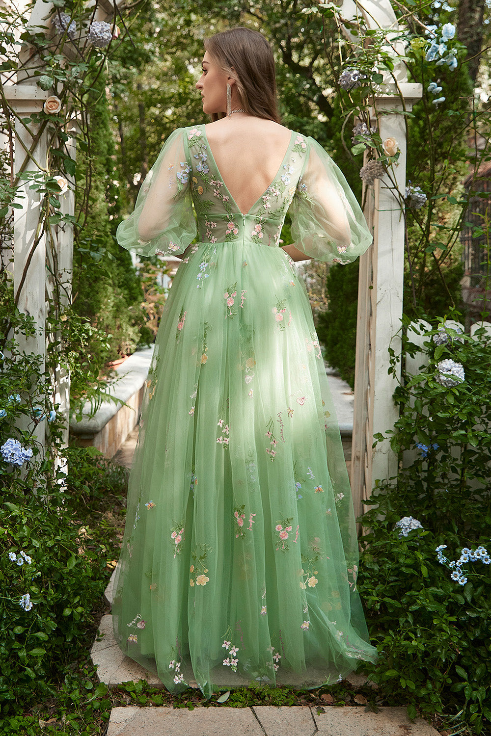 A-LINE V-NECK EMBROIDERED GREEN PROM DRESS SHORT SLEEVES