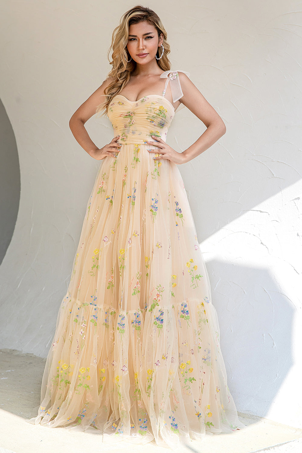 A-LINE SPAGHETTI STRAP CHAMPAGNE PROM DRESS APPLIQUE