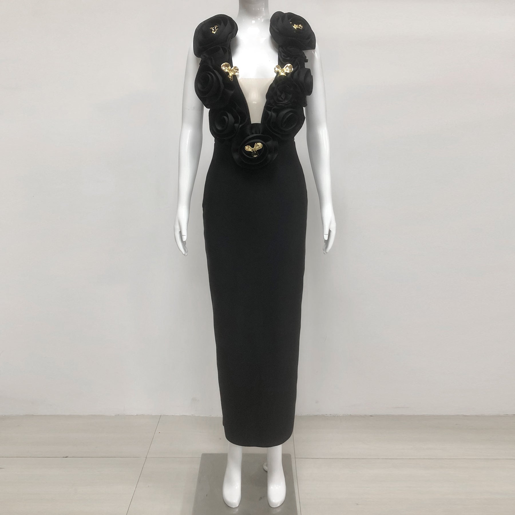 RUFFLED GOLD ACCENT MAXI DRESS FOR EVENING