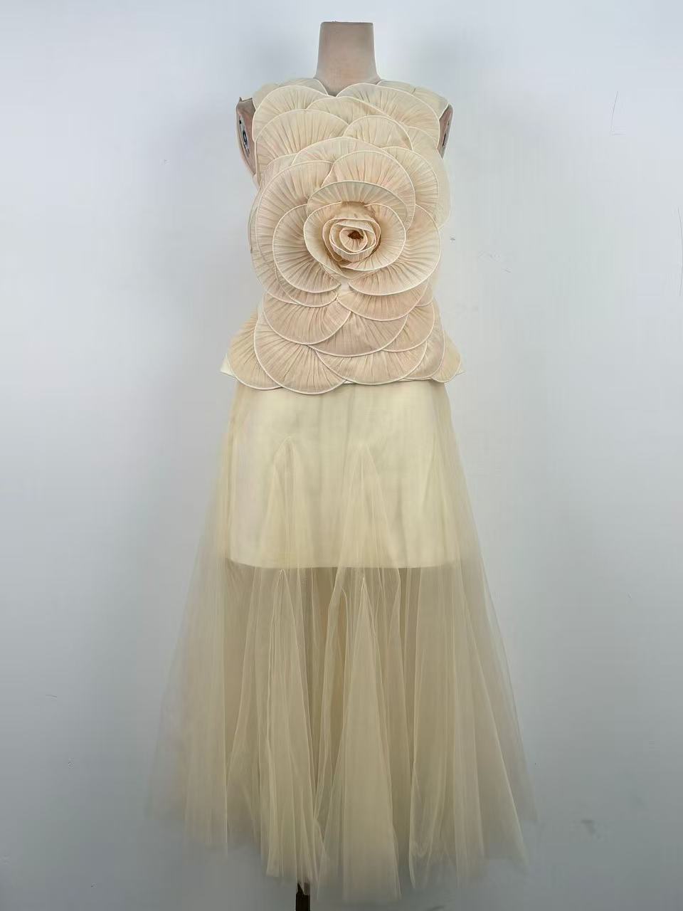 KARIMA 3D PETAL TOP & SKIRT SET - NEUTRAL FORMAL