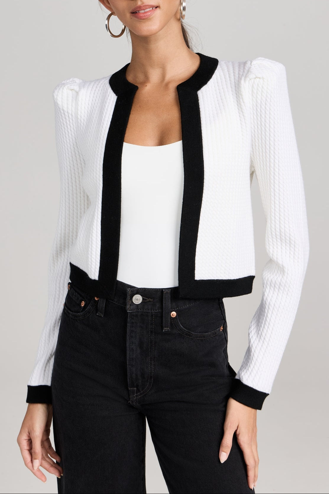 alice4678912794_1695327988075_2_0 CABLE KNIT CROPPED CARDIGAN, STRUCTURED PARTY TOP