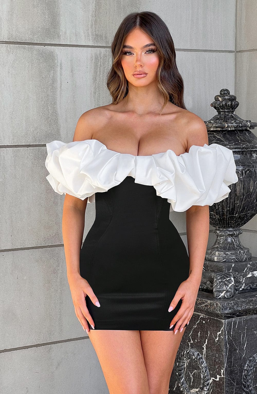 ALLIE MINI DRESS - BLACK WHITE NIGHT OUTFIT